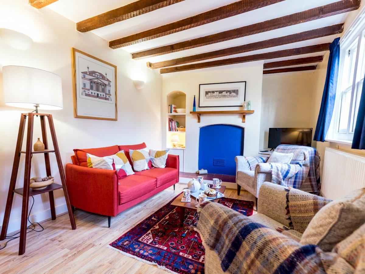 Pass The Keys Cosy 2 Bedroom Victorian Cottage Ludlow Εξωτερικό φωτογραφία